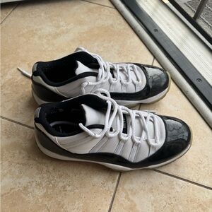 Jordan Athletic Shoes Black White